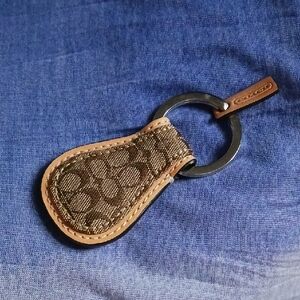 Coach Tan Logo New FOB.